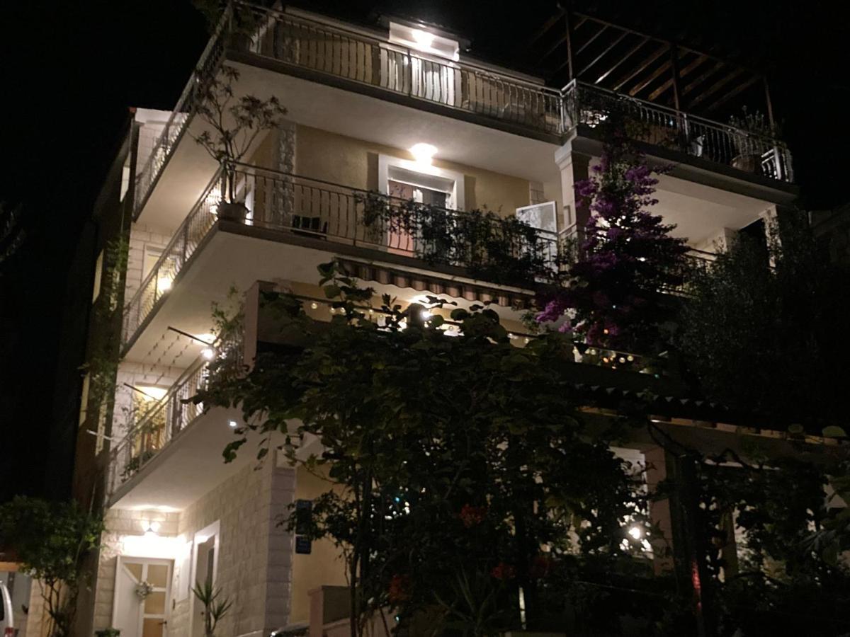 Guest House Adria 杜基拉特 外观 照片