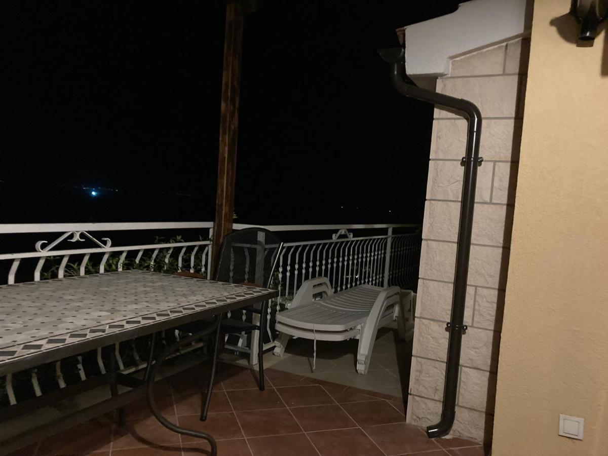 Guest House Adria 杜基拉特 外观 照片