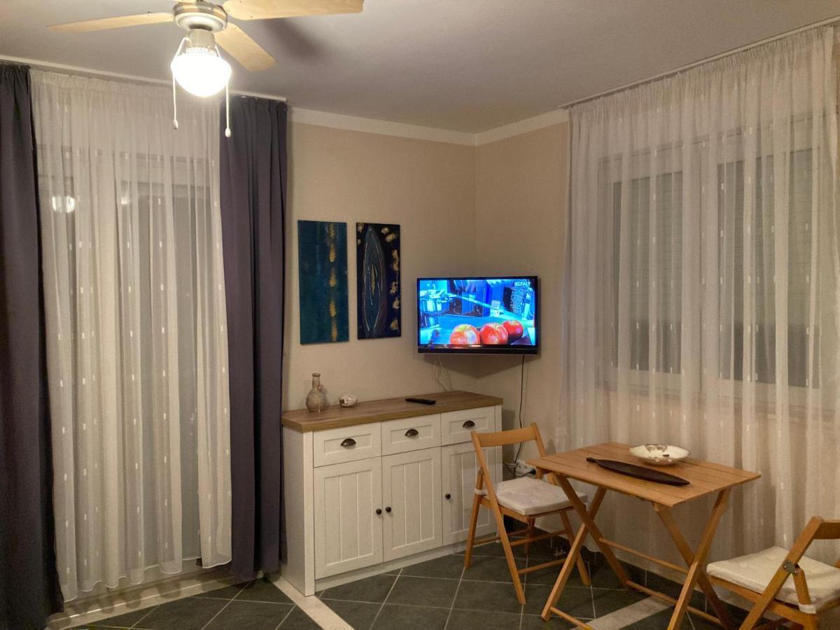 Guest House Adria 杜基拉特 外观 照片