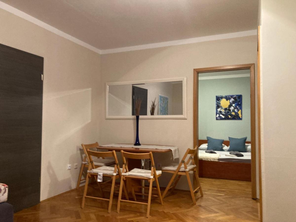 Guest House Adria 杜基拉特 外观 照片