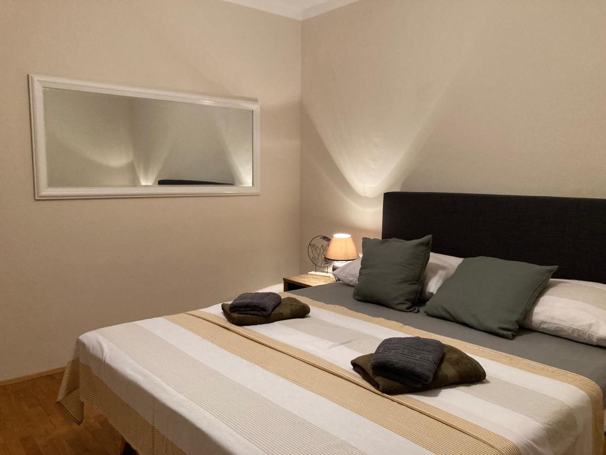 Guest House Adria 杜基拉特 外观 照片