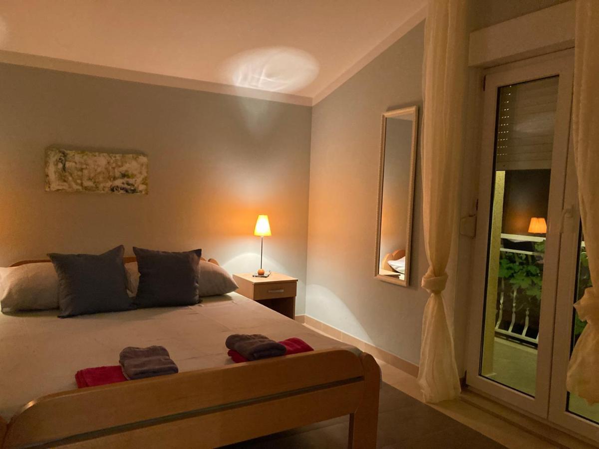 Guest House Adria 杜基拉特 外观 照片