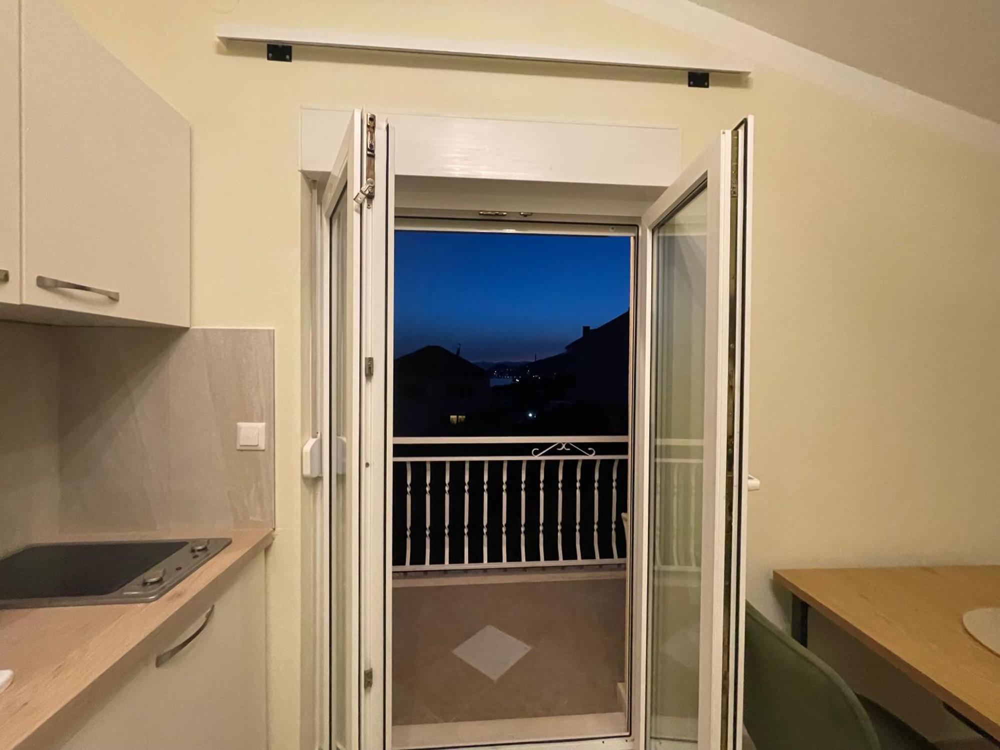 Guest House Adria 杜基拉特 外观 照片